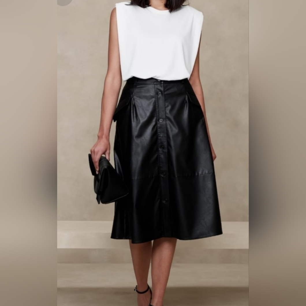 Banana Republic Factory Black Leather Button-Front A-Line Skirt Sz 4